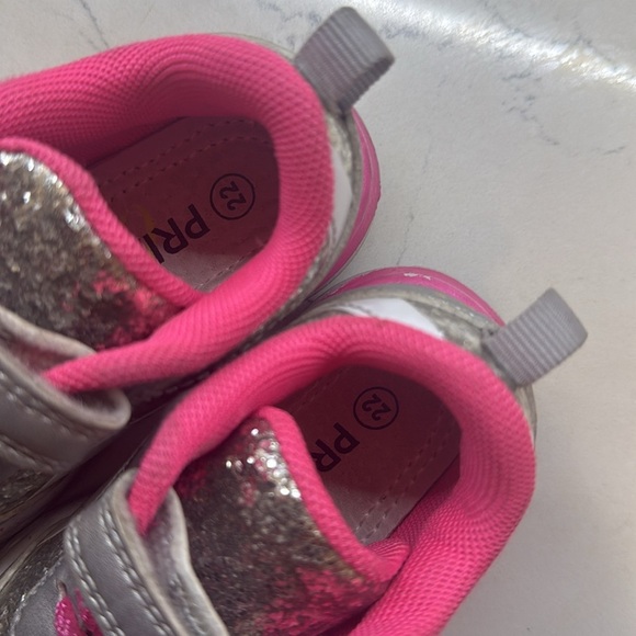 Primigi sneakers size 22 - Picture 3 of 3